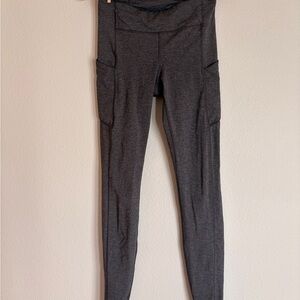 lululemon Women's Size 6, 5-Pocket Charcoal Leggings
